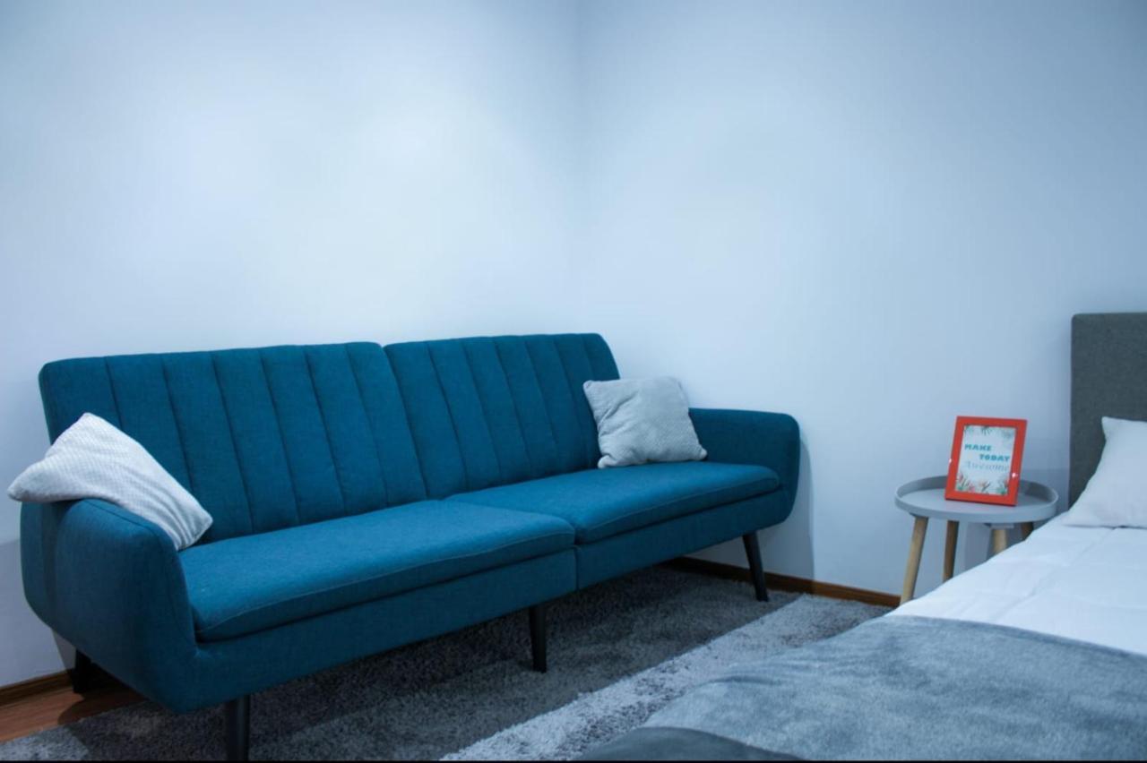 Vlad'S Downtown Apartment Petrila Eksteriør bilde
